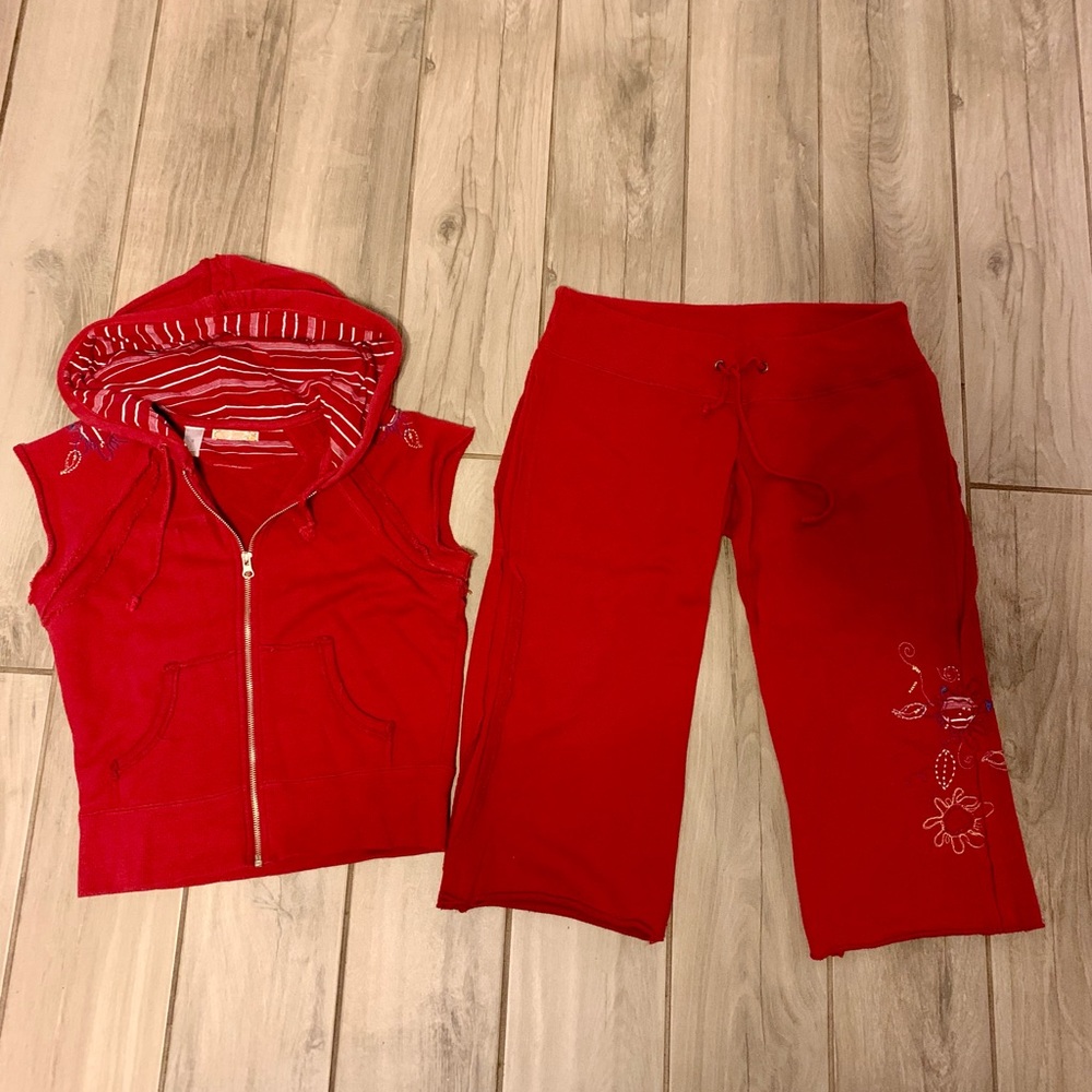 2 piece Princy by Jessica Simpson athletic suit